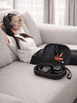 Shockproof molded EVA headphone carrying case with zipper and mesh pocket